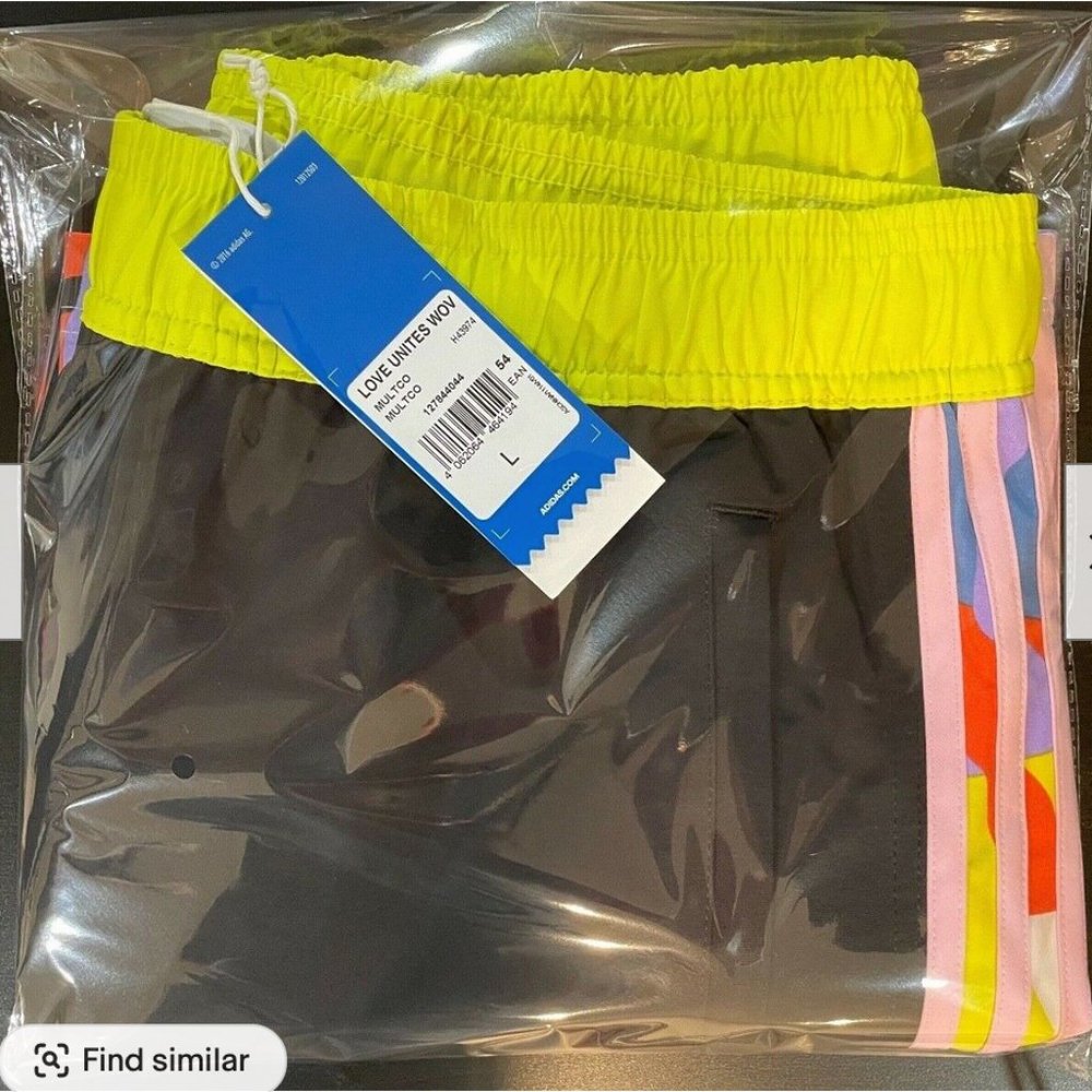 Adidas Originals Love Unites Woven Shorts Gender Neutral H43974 Size Large NWT - Picture 8 of 8